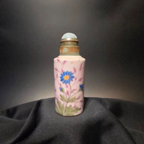 Vintage Hand-Painted Opal Glass Scent Bottle - Picture 1 of 4
